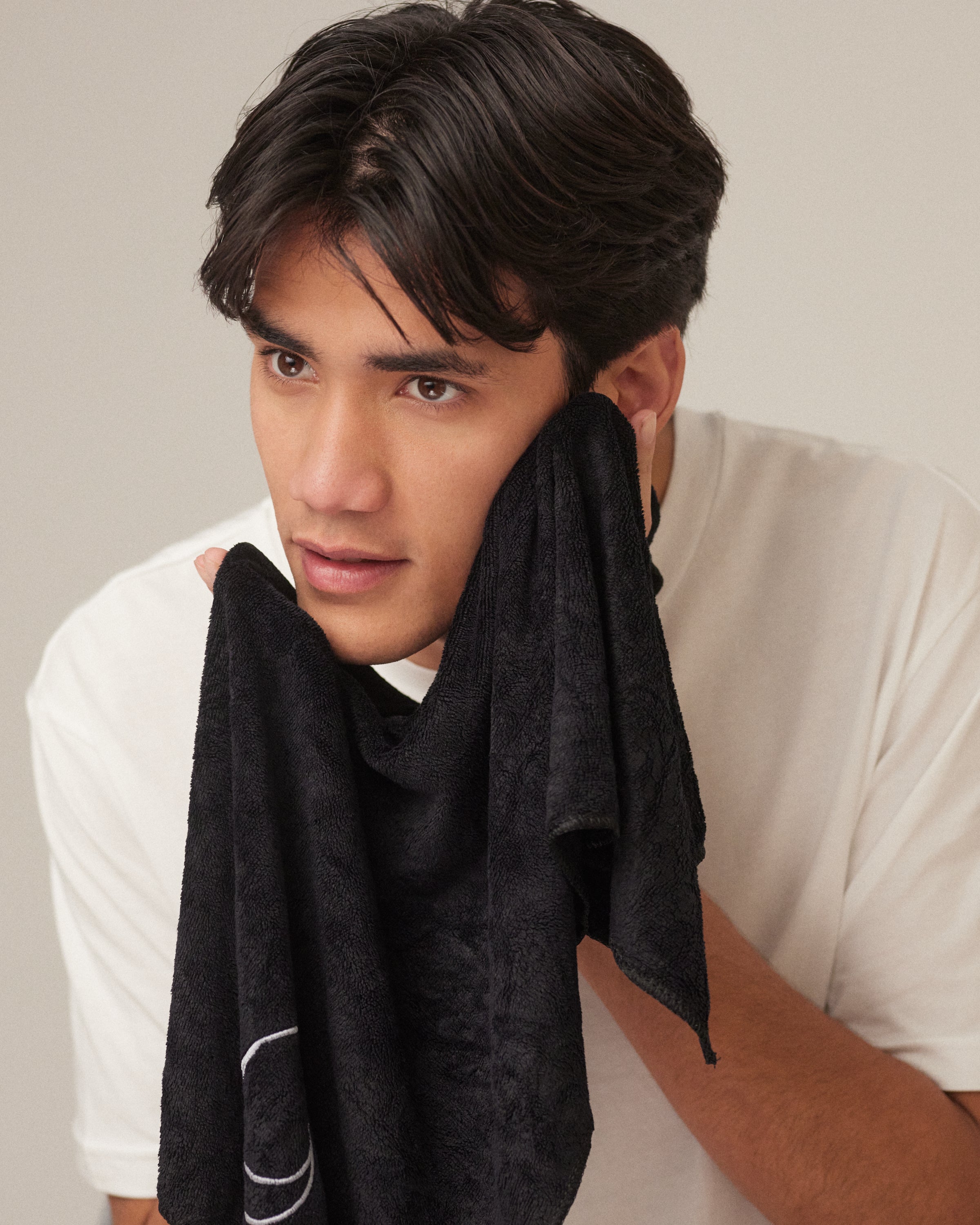 Luxury Microfiber Facial Cleansing Cloth - White