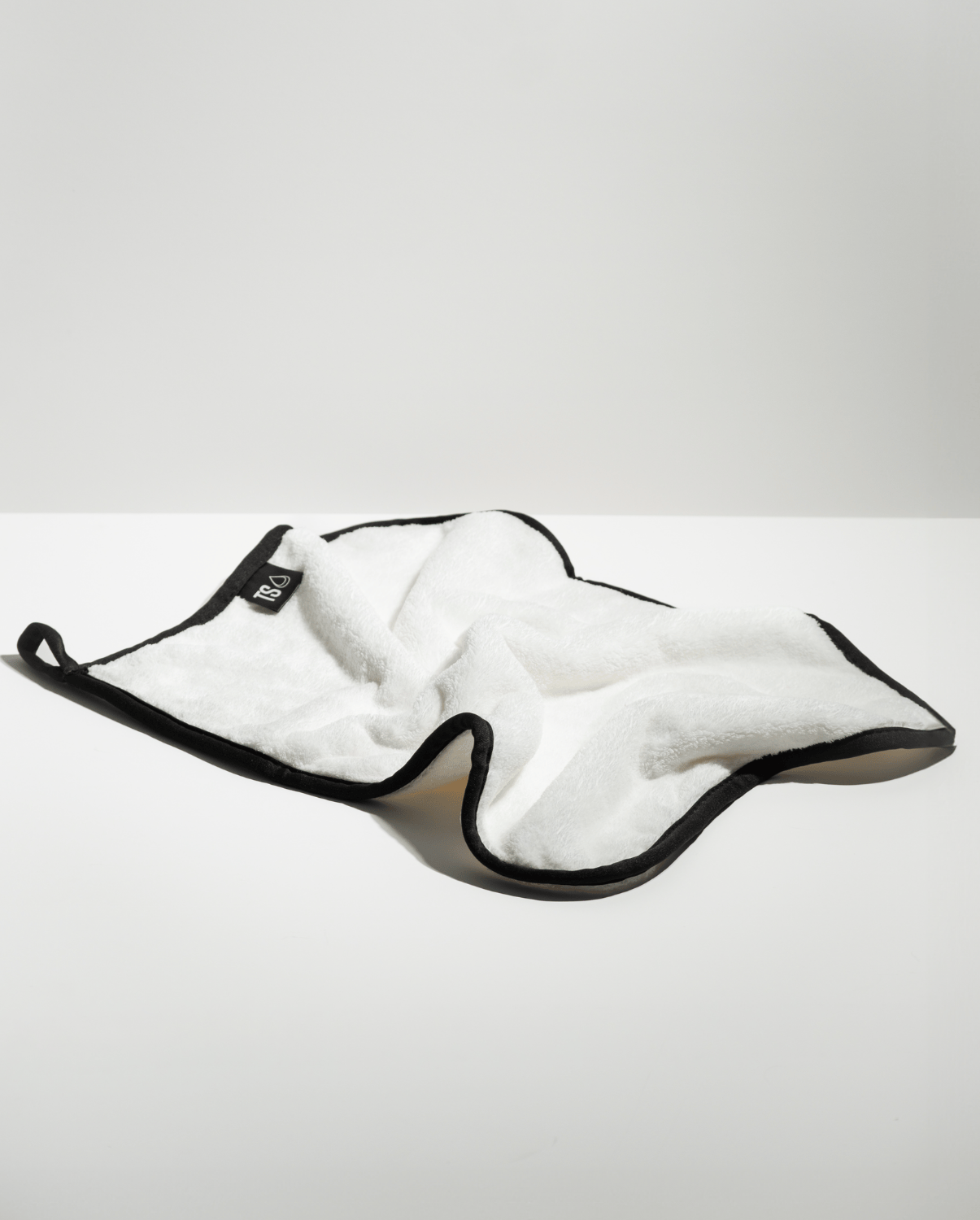 Luxury Microfiber Facial Cleansing Cloth - White